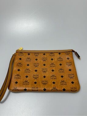 MCM Visetos Original Pouch Cognac